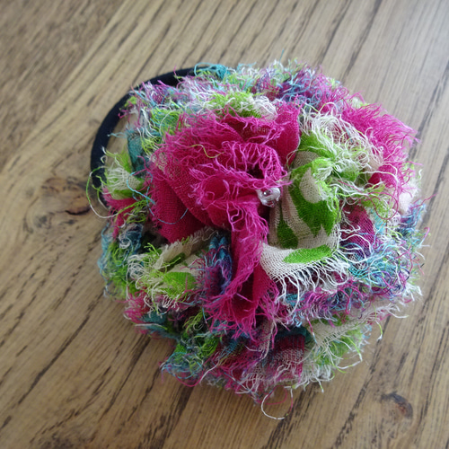 ヘアゴム No.371 ヘアゴム No.371 ヘアゴム No.371 ふわふわフラワー風ヘアゴムNo.371