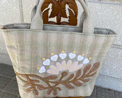パッチワークのトートバッグ☆葉っぱのアップリケ トートバッグ ゆめ