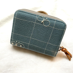 ꕤ受注製作ꕤ ミナペルホネン  財布　choucho ブルー　カードケース　ミニ財布　 2枚目の画像