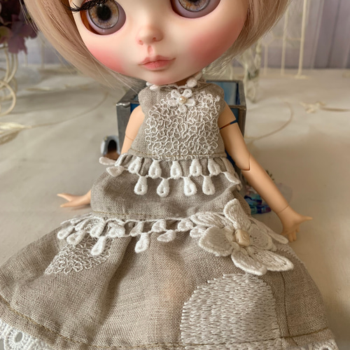 ♡ブライス　アウトフィット　ワンピース　リネン ブライスアウトフィット リネン刺繍ワンピース その他人形 瑞恋 通販