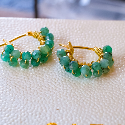 5月誕生石】エメラルド2連フープピアス/イヤリング・樹脂フープピアス 