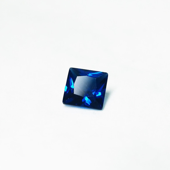 上品な群青色。ブルースピネルのネックレス　[送料無料] 10枚目の画像