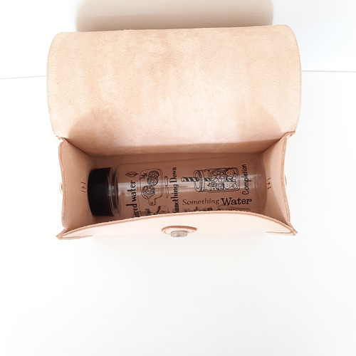 糸の色をお選びいただけます(受注生産) ヌメ革 ショルダーバック