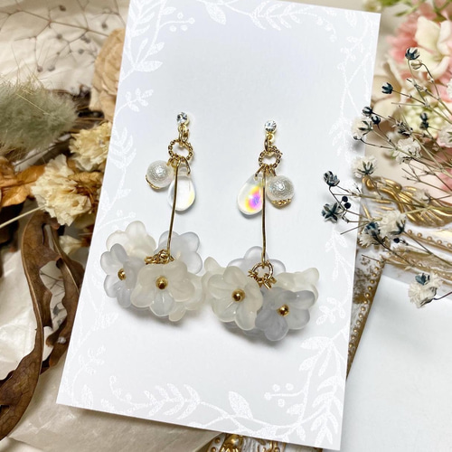 ハンドメイド＊お花 ビーズ ピアス オーロラ ドロップビーズ パール