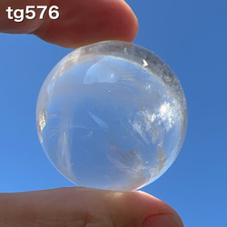 天然水晶38センチの球 楽天市場】水晶球200mm 風水精選透明水晶（回転台座付き