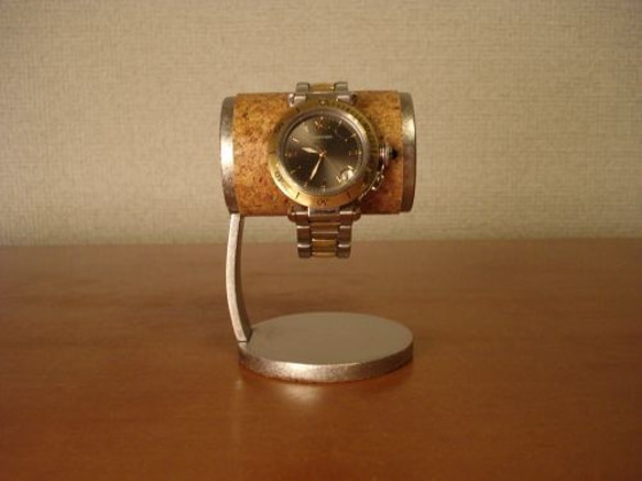父の日　ウォッチスタンド　腕時計スタンド　名入れ　ラッピング　ちび腕時計デスクスタンド　 1枚目の画像