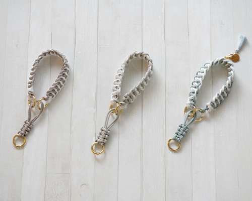 パラコード】ハーフチョークタイプの首輪 リード・首輪 豆柴ひなの道具