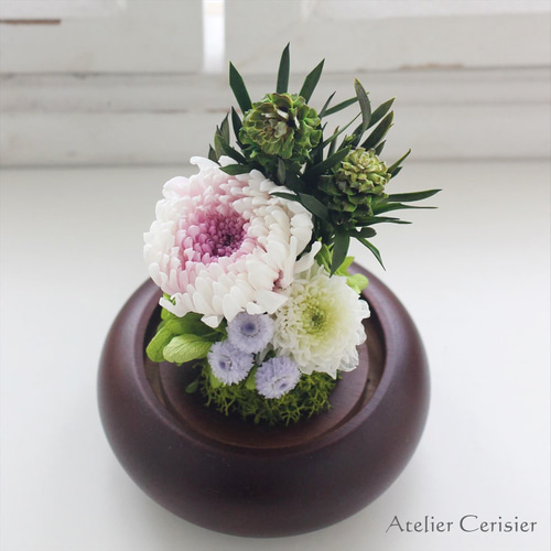 プリザーブドフラワー お供え花 ＜雲輪 Sサイズ＞ 輪菊 ホワイト