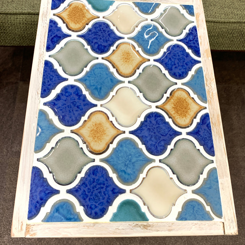 レトロなかわいさが魅力のランタンタイル サイドテーブル ブルー系02