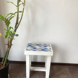 レトロなかわいさが魅力のランタンタイル　サイドテーブル　ブルー系02 4枚目の画像