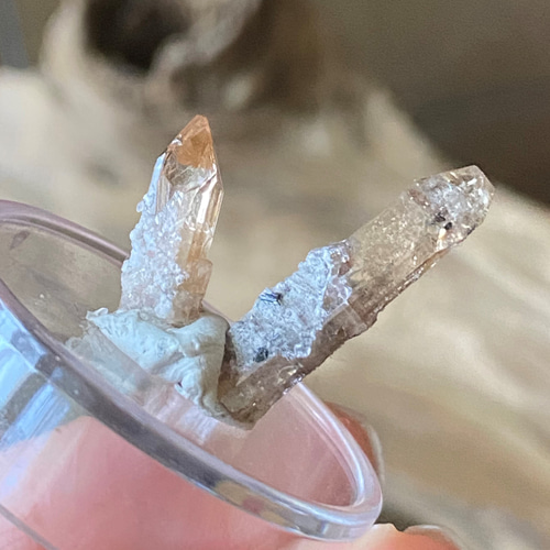 トパーズの原石 / topaz / 非加熱 ♢非加熱 インペリアルトパーズ♢シャンパンゴールド トパーズ 原石 02