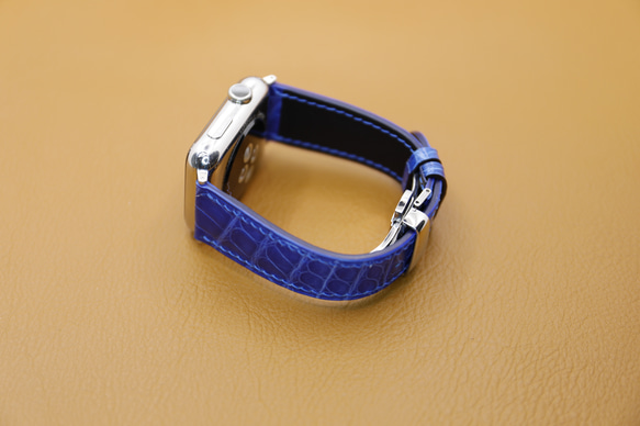 【新作】高級革使用Apple Watch クロコダイル革 ワニ革 バンド 時計ベルト ブルーD100総手縫い製作 4枚目の画像