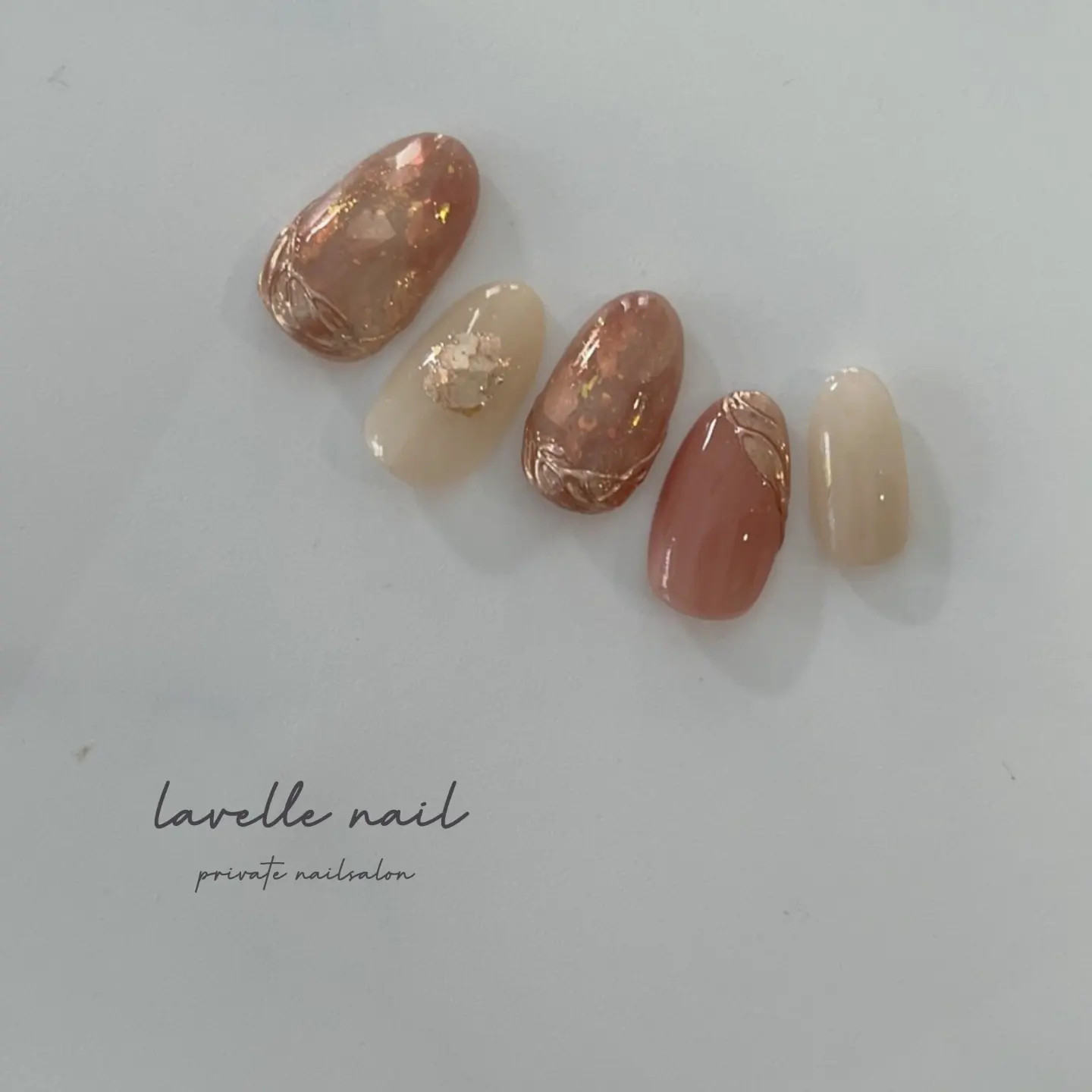 coral pink ̖́-ニュアンスネイル キラキラ オーロラネイル