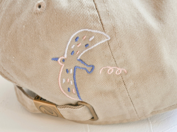 【ラスト１点】夏を楽しむキャップ　カモメの刺繍 2枚目の画像