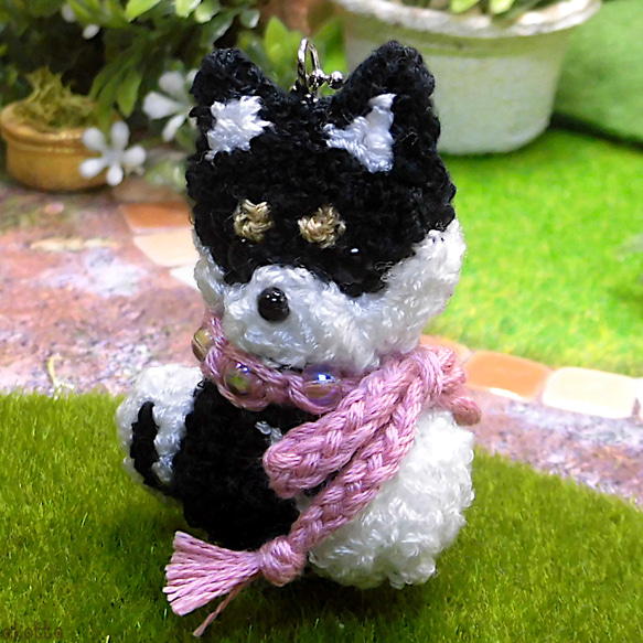 ふわもこ刺繍の柴犬(黒柴)  マスコット (ストラップ キーホルダー) NO.02 2枚目の画像