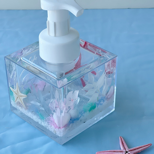 完成品】ハーバリウムクリスタルディスペンサー（泡ハンドソープ