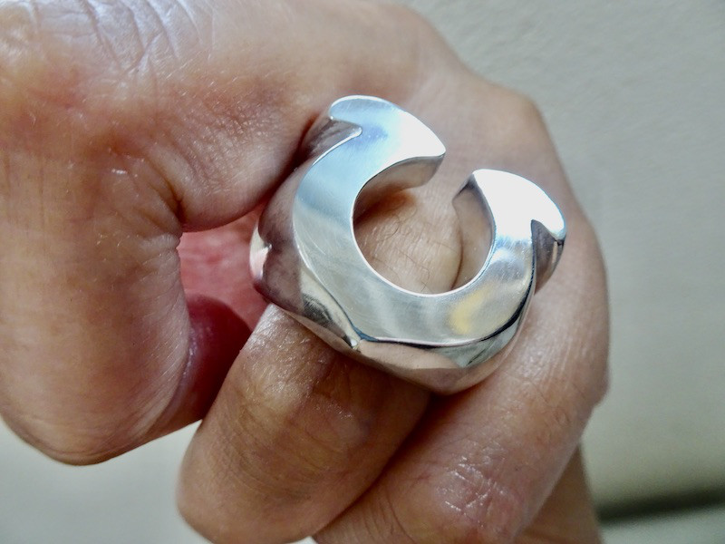 仁尾彫金『ビッグ馬蹄リング磨き』ハンドメイド230 Ω