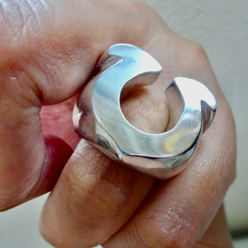 仁尾彫金『ビッグ馬蹄リング磨き』ハンドメイド230 指輪・リング 仁尾  