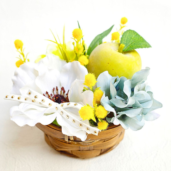 【ギフトにもおすすめ 】青リンゴのミニアレンジ 母の日 アネモネ ミモザ 爽やか 送料無料 造花 雑貨  かわいい 3枚目の画像