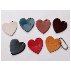 栃木レザー＊ハートキーホルダー 革 席札 プチギフト 名入れ