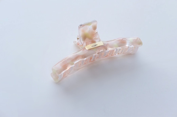 ダスティオレンジ/プリムローズyellow marble  バンスヘアクリップ　パールチャーム付き 受注制作 2枚目の画像