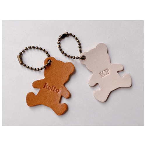 栃木レザーと熊爪のキーホルダー鱒デザイン 栃木レザーと熊爪のキーホルダー鱒デザイン