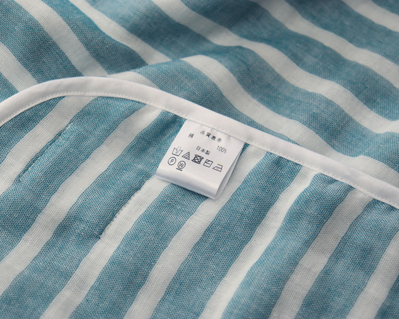 手仕事から生まれたfeather cotton®のガーゼブランケット / weekday02 blue 4枚目の画像