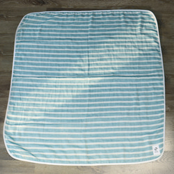 手仕事から生まれたfeather cotton®のガーゼブランケット / weekday02 blue 2枚目の画像