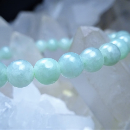 叶石【 夢、目標、願いを叶える、幸せのお守り 】 翡翠 ブレスレット  