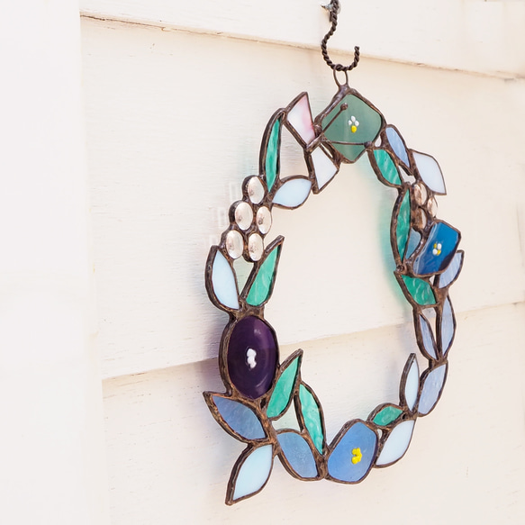 初夏にピッタリ☆ステンドグラスのお花のリース 5枚目の画像