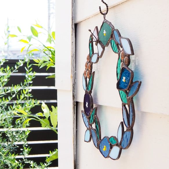 初夏にピッタリ☆ステンドグラスのお花のリース 7枚目の画像