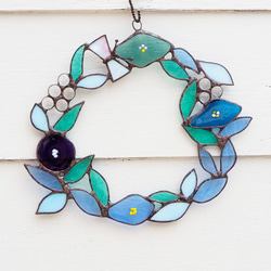 初夏にピッタリ☆ステンドグラスのお花のリース 3枚目の画像