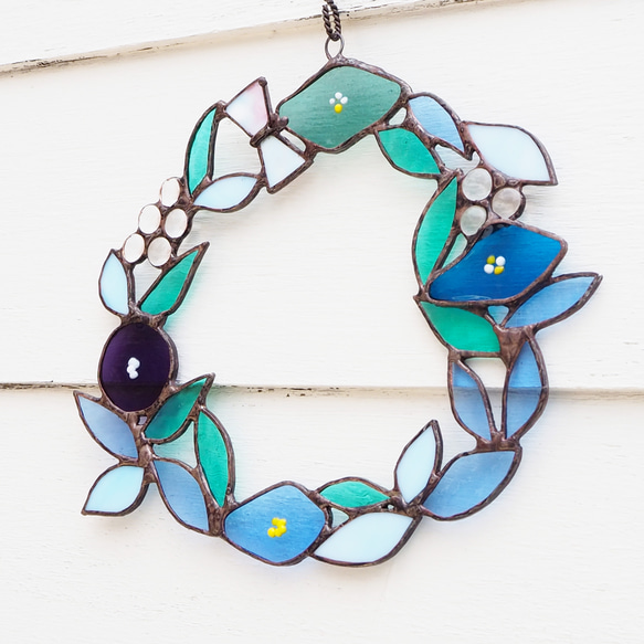 初夏にピッタリ☆ステンドグラスのお花のリース 4枚目の画像