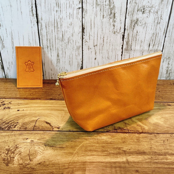 栃木レザーポーチ 折り財布 b7ノートケース ハンドメイド手縫い 栃木レザーポーチ 折り財布 b7ノートケース ハンドメイド手縫い 栃木