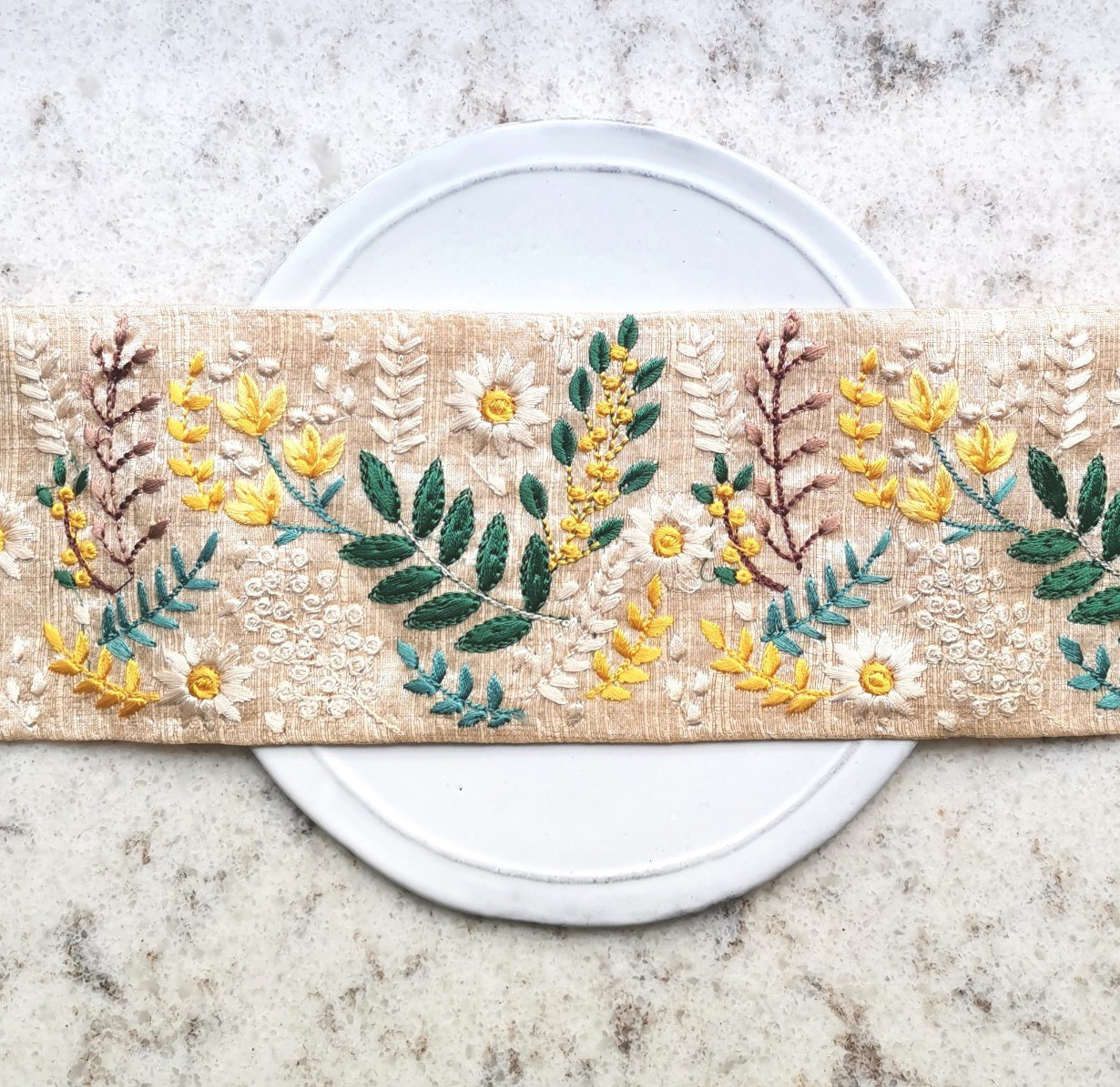 E10 インド刺繍リボン リボン・テープ Keys TOKYO 通販 13916446