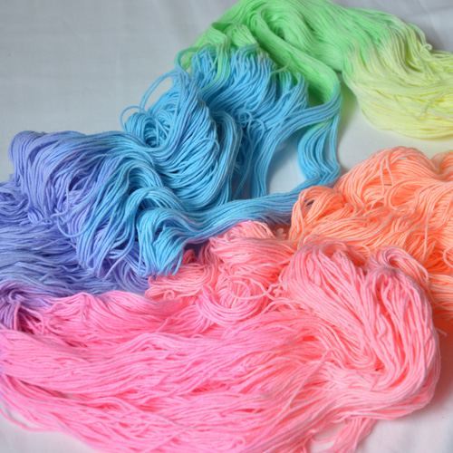 コリアグランドセール 2025 合太 コットン 手染め糸 neon nijiyarn 毛糸 nijiyarn rainbow 編み物・毛糸