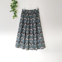 &ellecy ピンパネル ロングティアードスカート ウィリアムモリス柄 新品 &ellecy ピンパネル ロングティアードスカート ウィリアムモリス柄