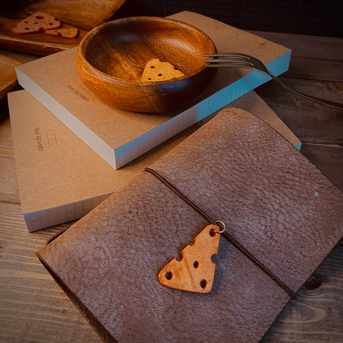 チーズみたいな チャーム 手帳 アクセサリー トラベラーズノート