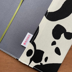 【単行本ハードカバー用】白黒パンダのブックカバー 3枚目の画像