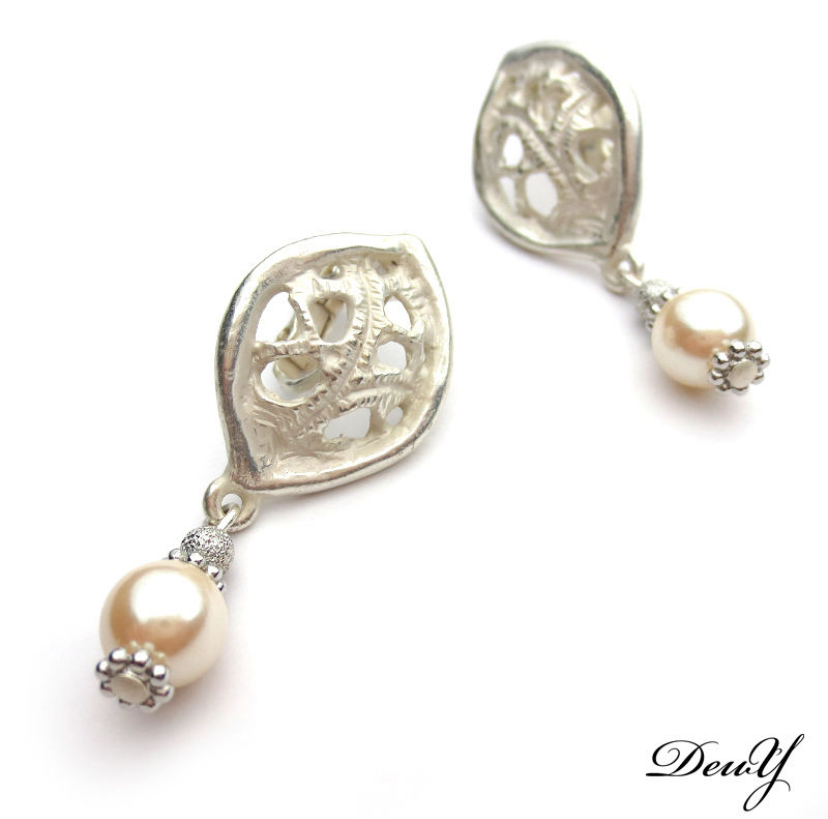 《受注製作》コスチュームジュエリー/ヴィンテージ/メタル/イヤリング【Deux Y】DCE-004