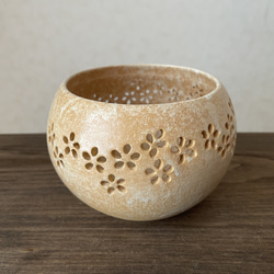 お花のキャンドルホルダー キャンドル・キャンドルホルダー 陶器屋