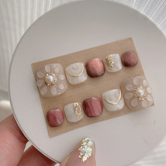 【フットネイル】マグネット ニュアンス ネイルチップ フット ネイルチップ 現品 抹茶 マグネット ニュアンスの通販 by