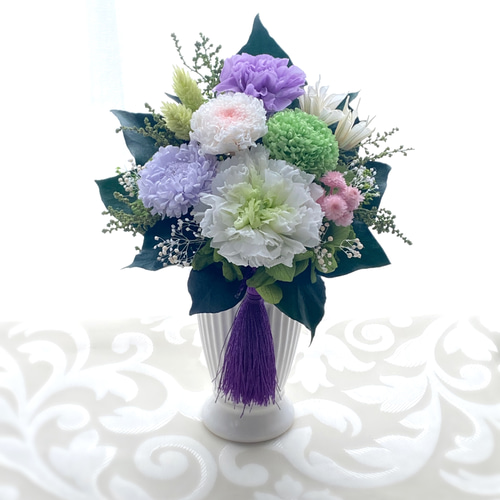 ❀専用　プリザーブドフラワー　お供え花　仏花　コンパクト　ポンポンマム　春 ☆再再販☆ プリザーブドフラワー仏花〜グリーンのポンポンマム