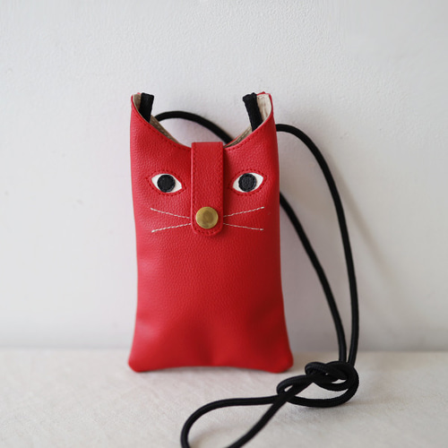 ラスト1 最終SALE 赤猫ねこポシェット シュリンクPUレザー