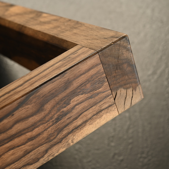 古材で作った 炉縁（ろぶち）　木材：黒柿 ろぶち 炉縁 です