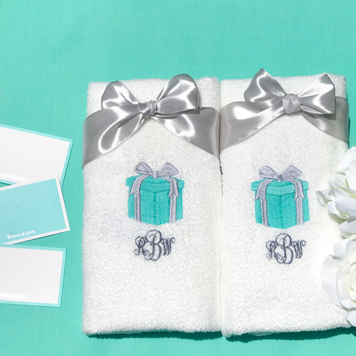 名入れします♡ティファニーブルー♡結婚祝い今治タオル二枚組
