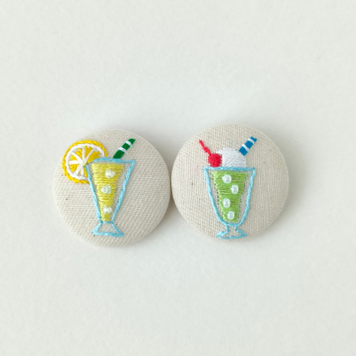 クリームソーダ刺繍ミニヘアゴムorブローチ 昭和レトロ 喫茶店