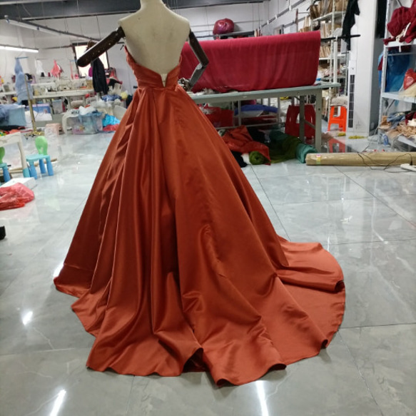 高品質！カラードレス パーティードレス テラコッタ Vバック 美しいバックリボン /結婚式/披露宴 パーティードレス ドレス