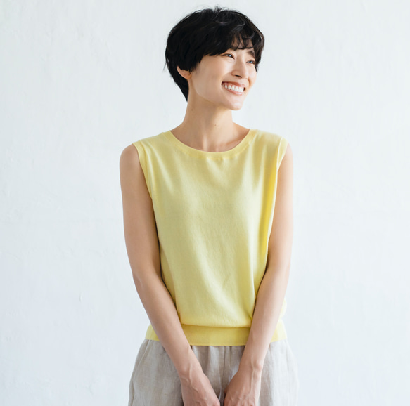 大人の毎日を彩る「実力派」ノースリーブニットトップス