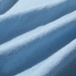 為成年人的日常生活增添色彩的「才華橫溢」無袖針織上衣，100%純棉，漂亮的亮藍色 220505-5 第4張的照片